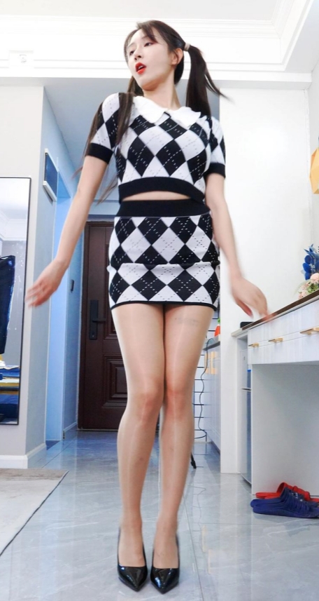 【KS舞团】艺萱第三期（2）1080P 背面